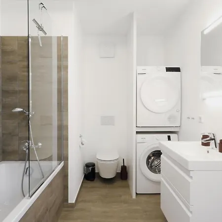 2 Bedroom Cozy In Lembruch-duemmer *